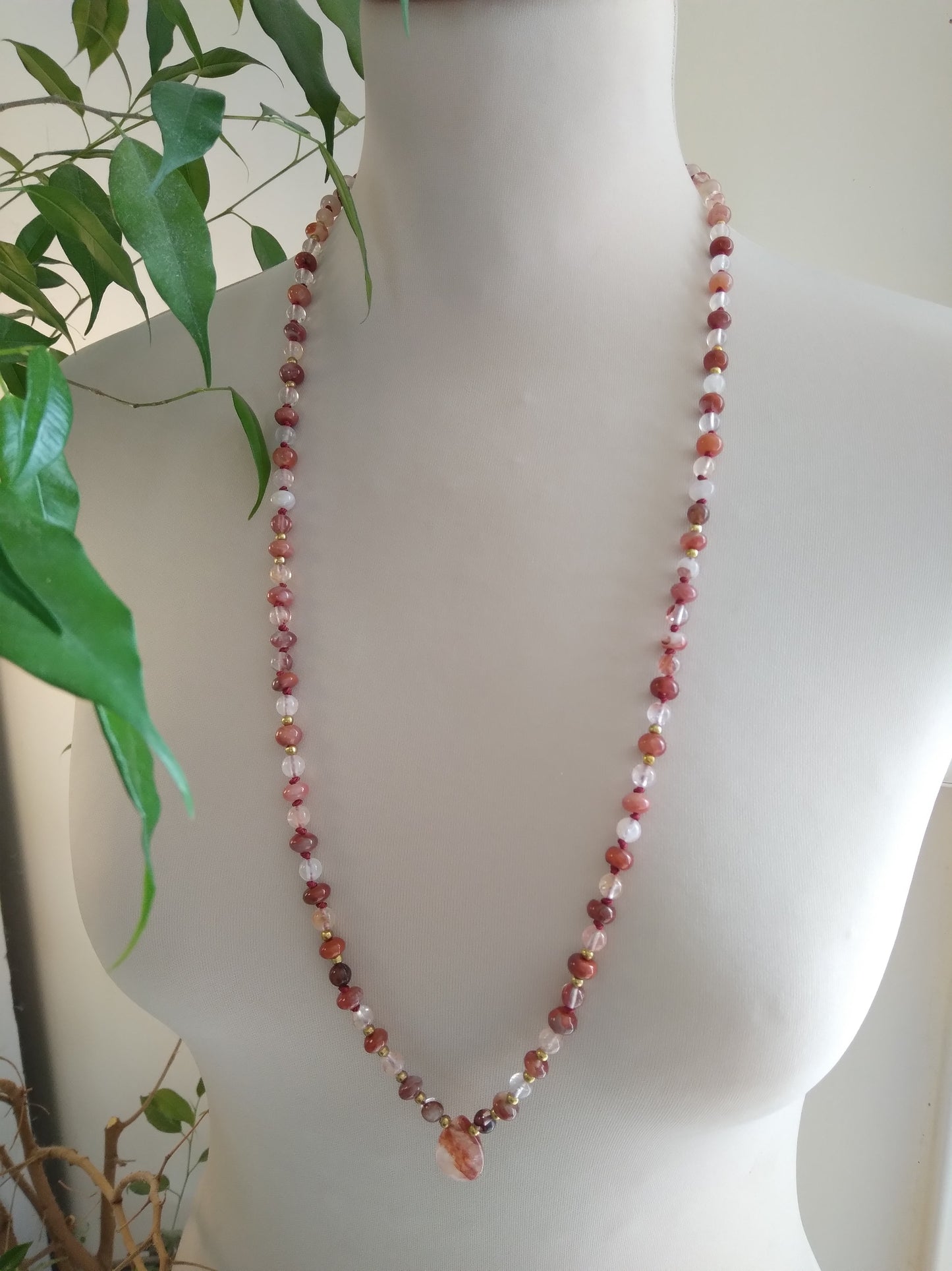 Mala "Je Transmute", mala en agate rouge et quartz hématoïde