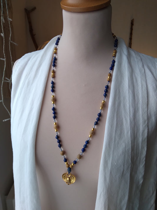 Mala personnalisé Scarabée en lapis-lazuli, cristal de roche et camphre