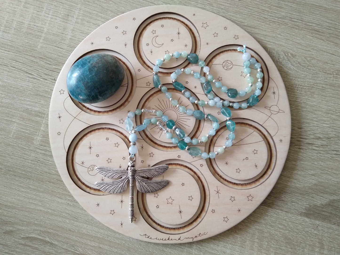 Mala en aigue-marine, apatite bleue et cristal de roche "Fluidance"