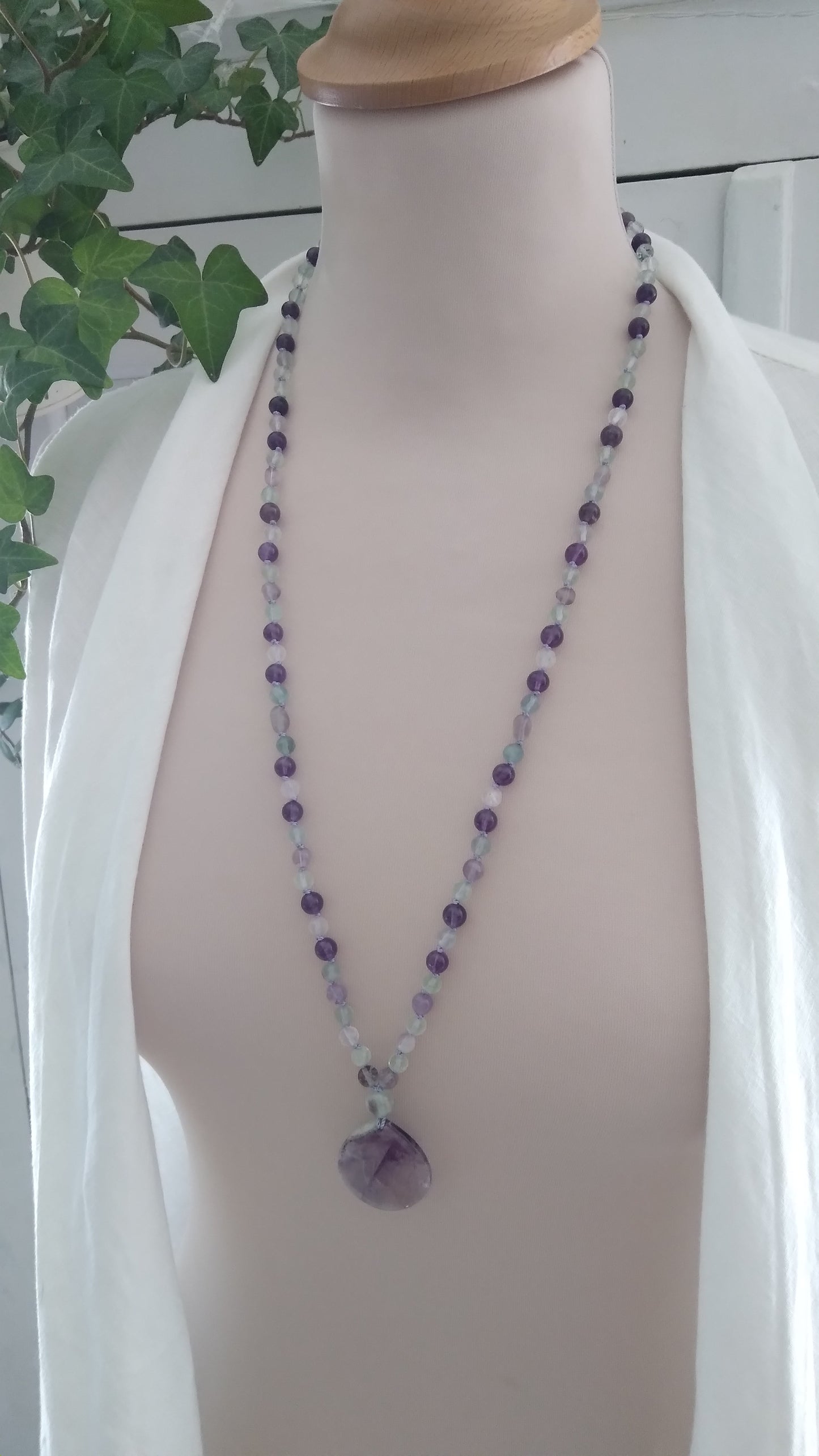 Mala en fluorite et améthyste "Clarté et équilibre"