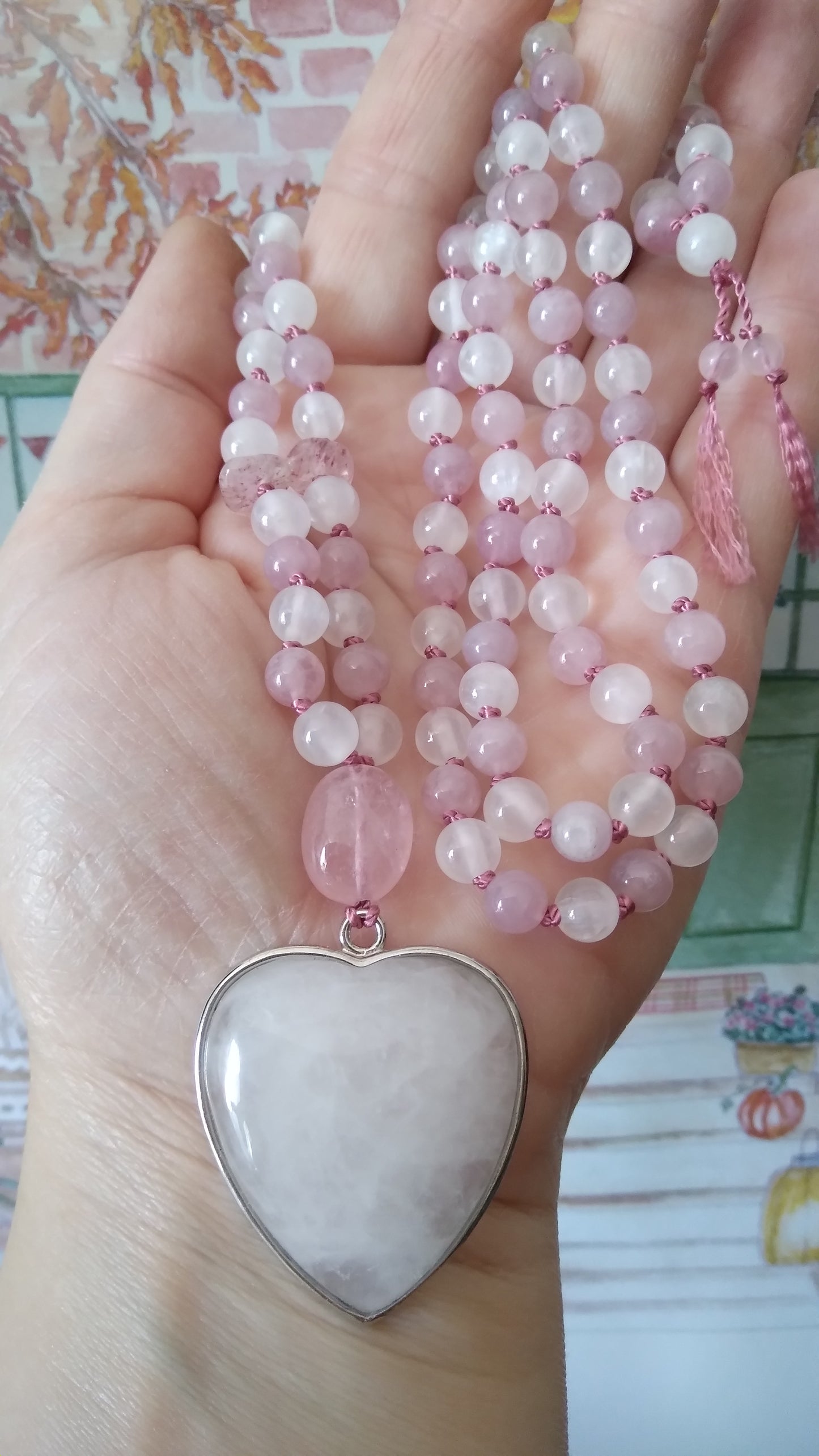 Mala en quartz rose, sélénite et morganite "Soin du cœur"