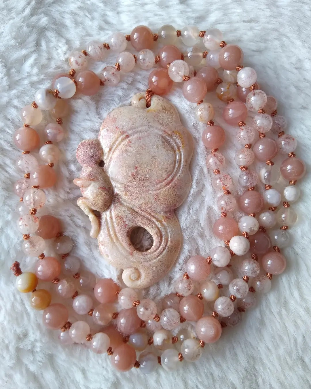 Mala en pierre de soleil et agate fleur de cerisier "Émergence"