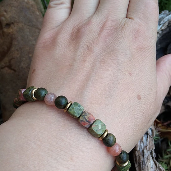 Bracelet unakite, pierre de soleil et bois de santal