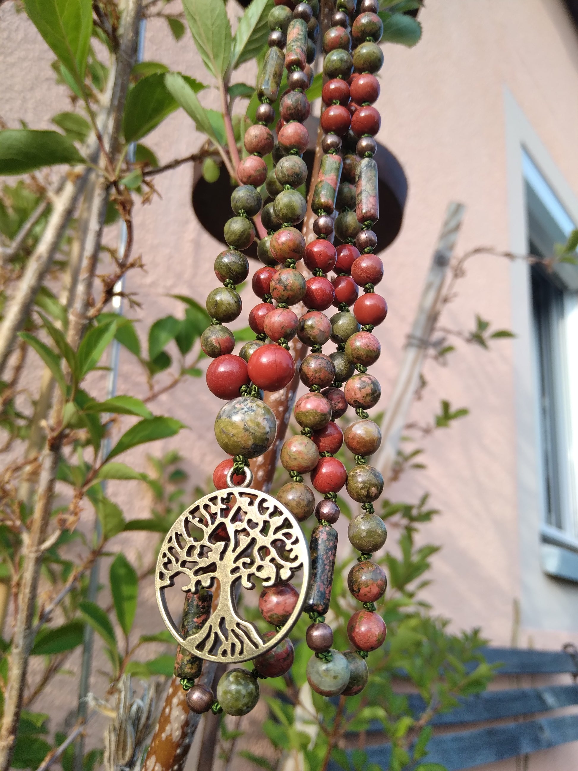 Mala en jaspe rouge et unakite