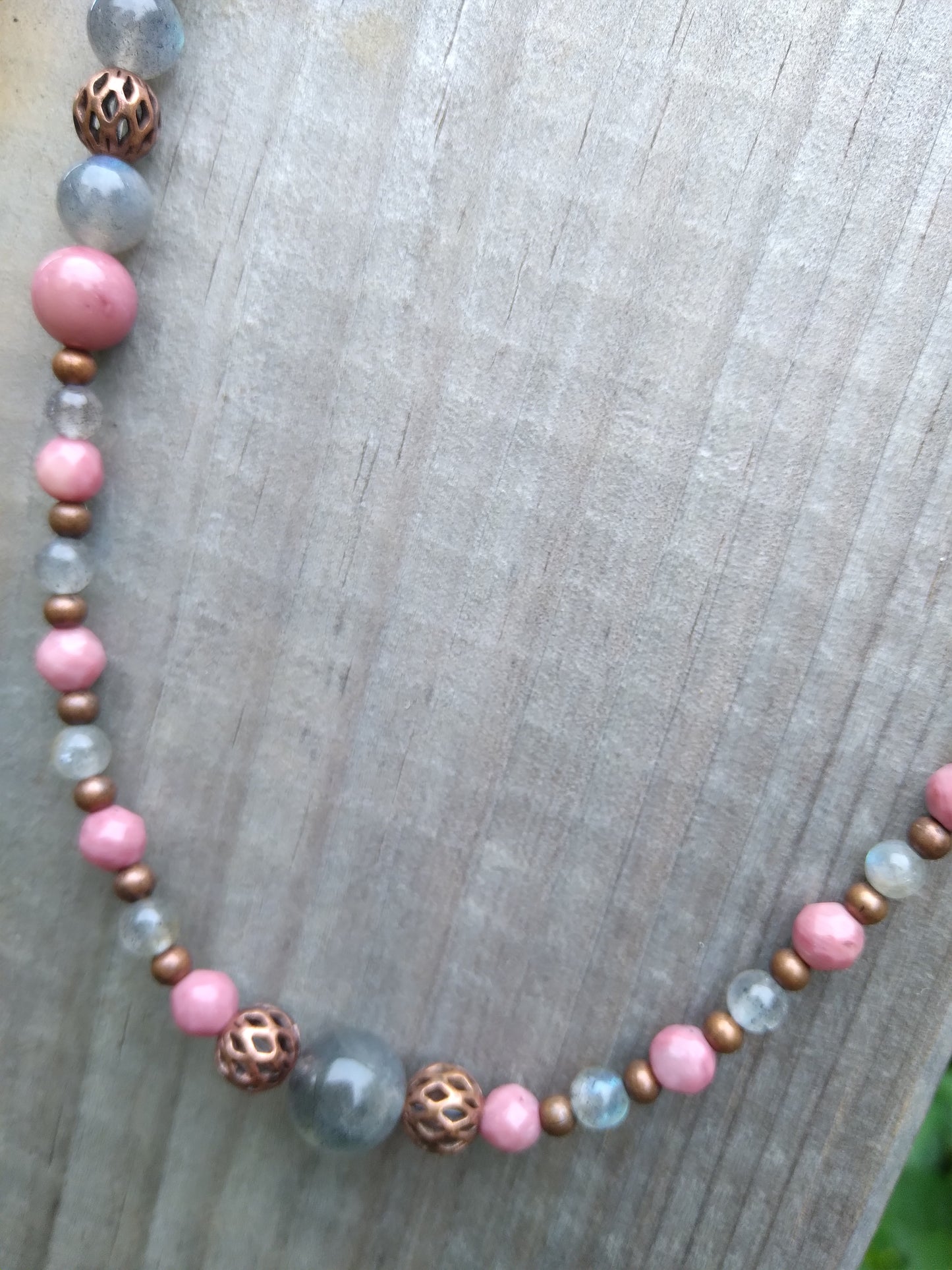 Collier rhodonite et labradorite "Sécurité"