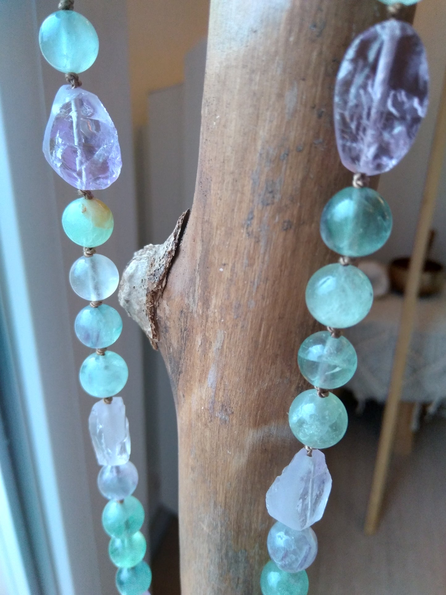 Mala en fluorite, améthyste et quartz rose "Stabilisation"