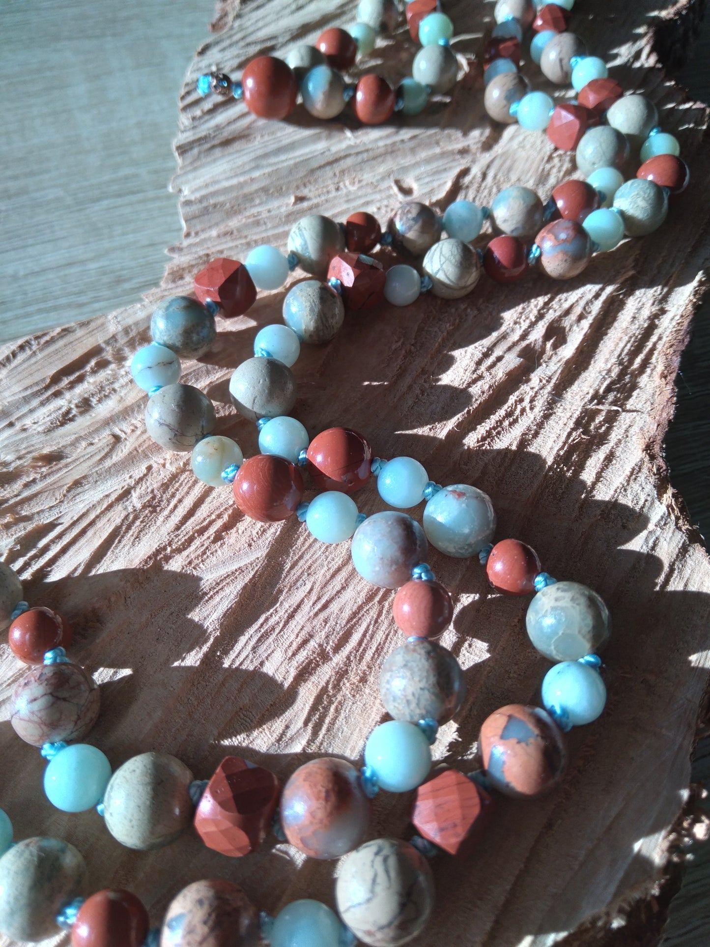 Mala en jaspe aqua terra, jaspe rouge et amazonite "Détermination"