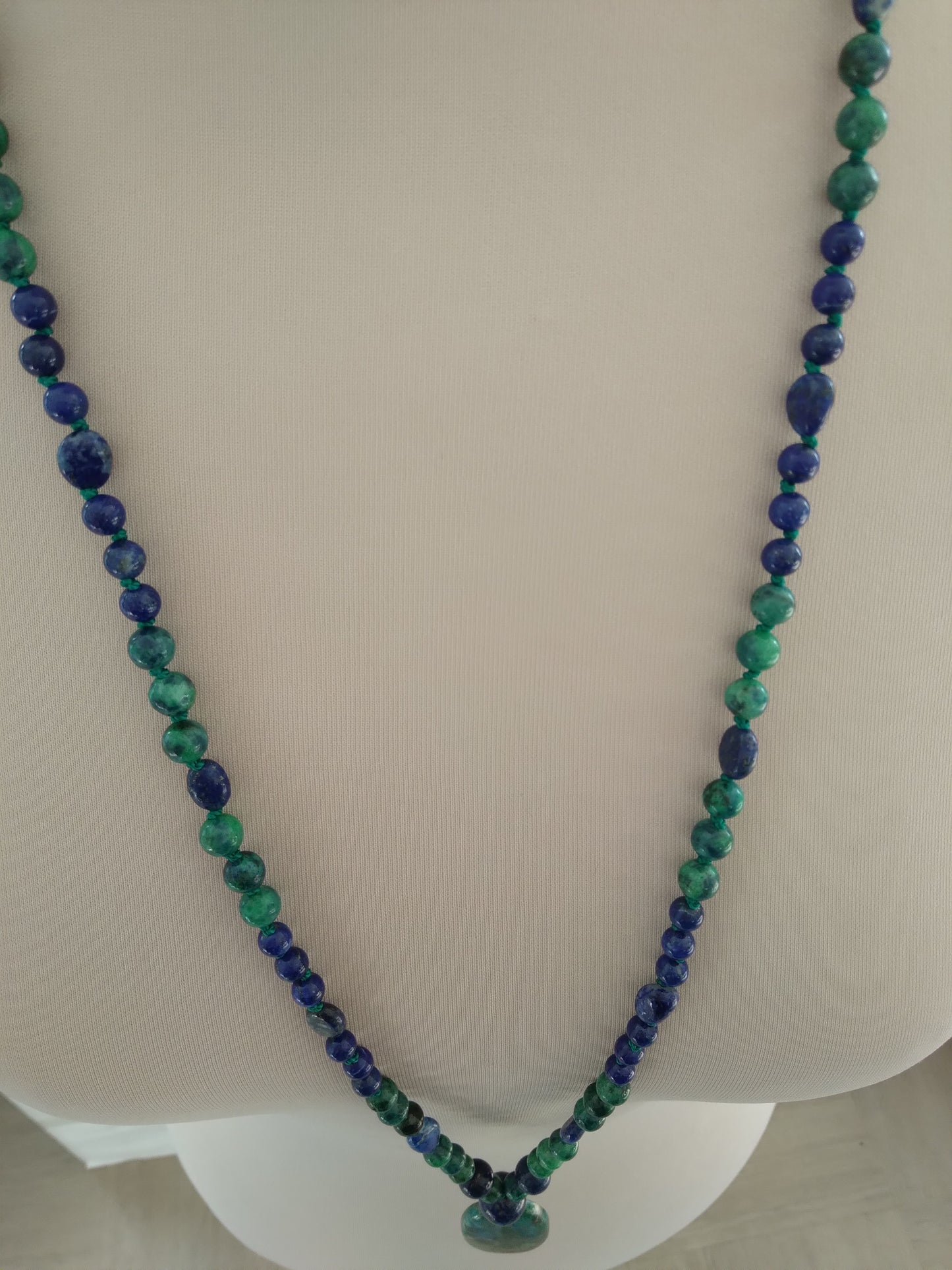 Mala en azurite malachite et en lapis-lazuli, pendentif en chrysocolle malachite "Connexion"