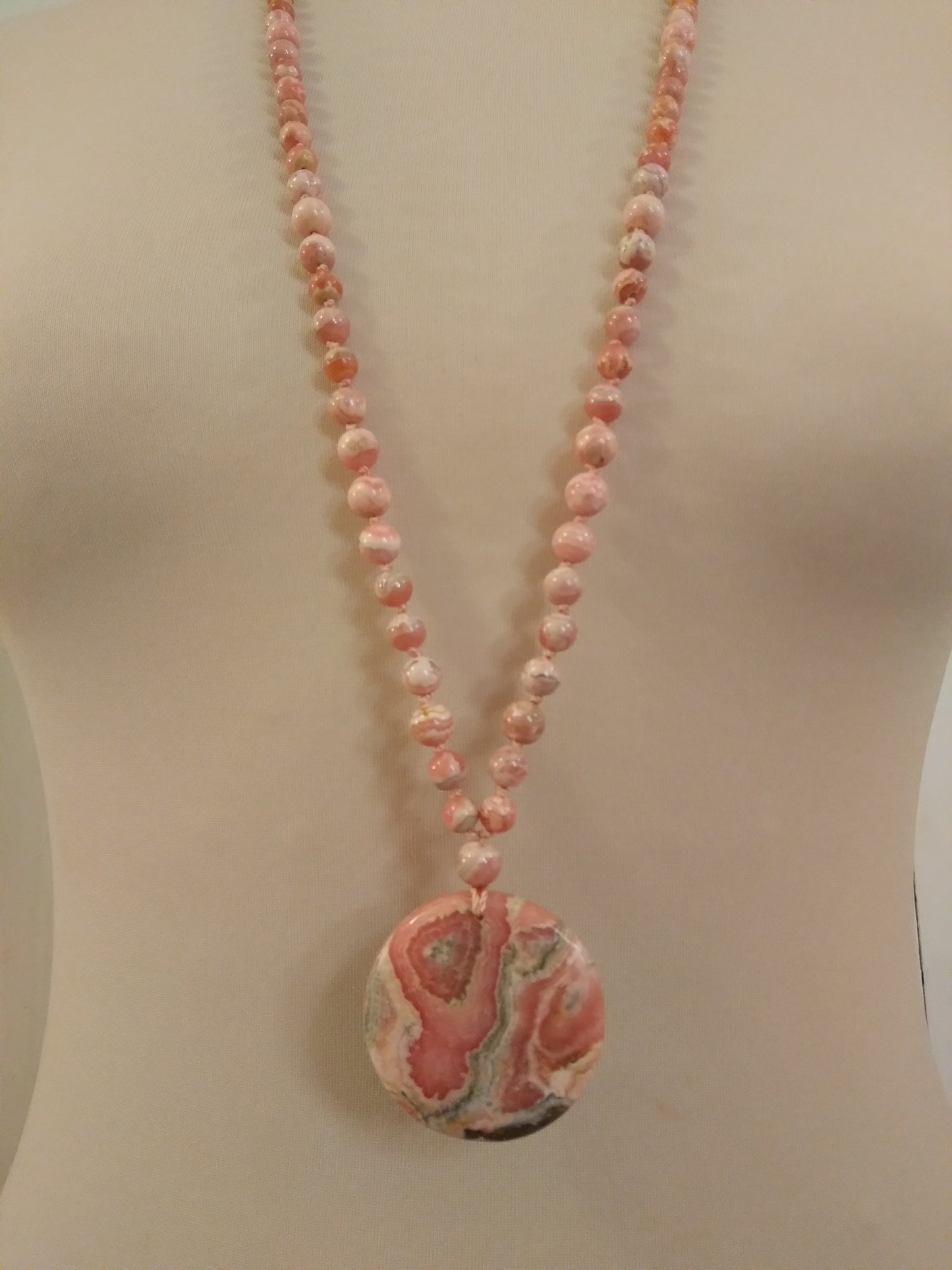 Mala en rhodochrosite "Amour"