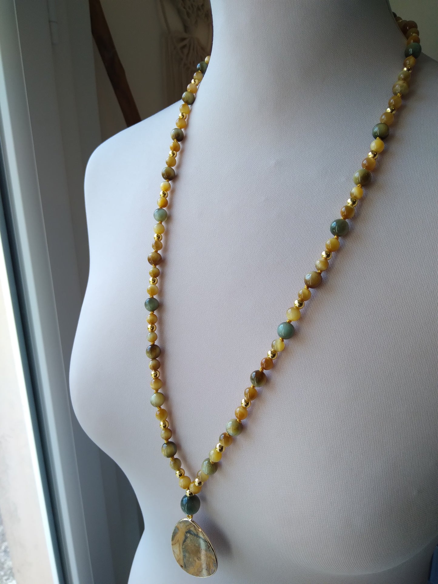 Collier mala "Profite" en œil de tigre et agate crazy lace