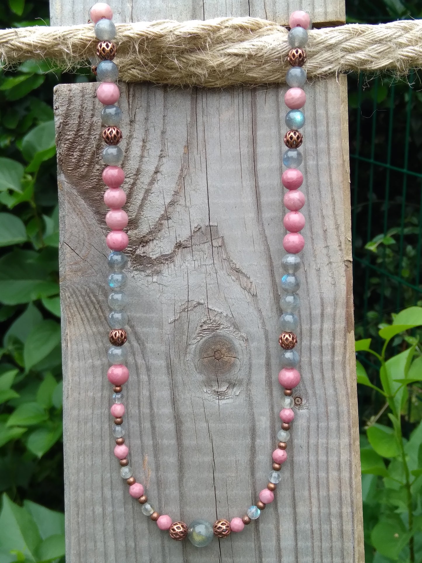 Collier rhodonite et labradorite "Sécurité"