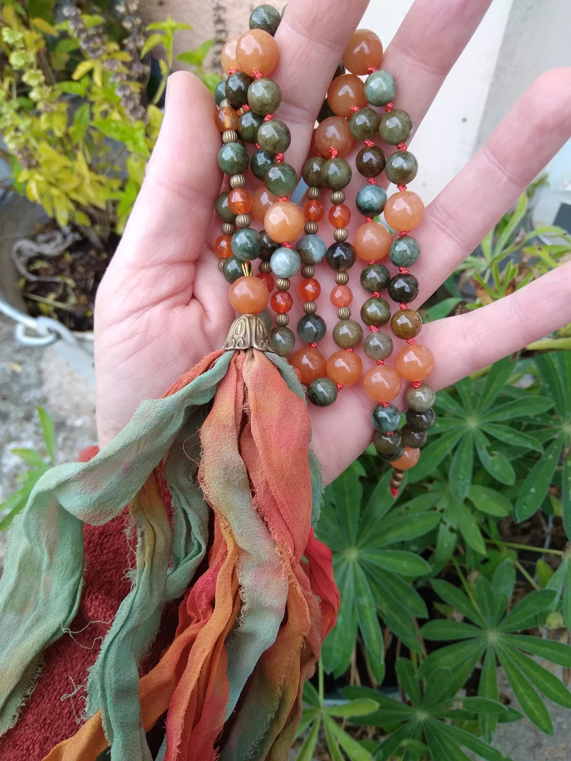 Mala en jadéite, aventurine orange et cornaline "Ressourcement"