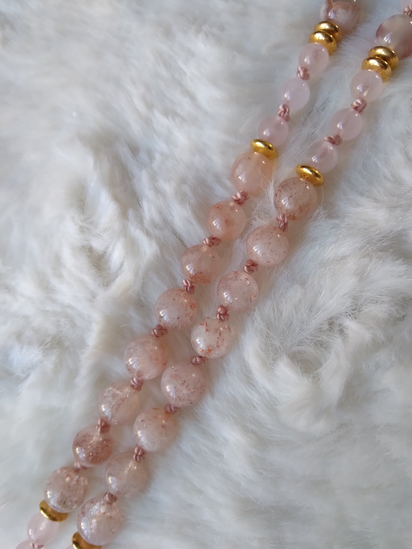 Collier en quartz rose, agate fleur de cerisier et pierre de soleil "Tendresse"