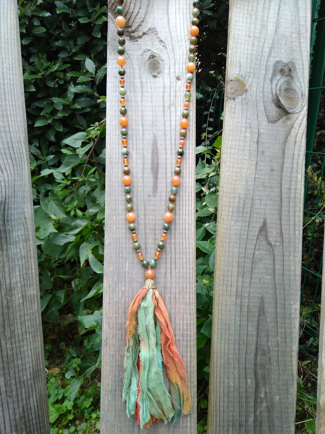 Mala en jadéite, aventurine orange et cornaline "Ressourcement"