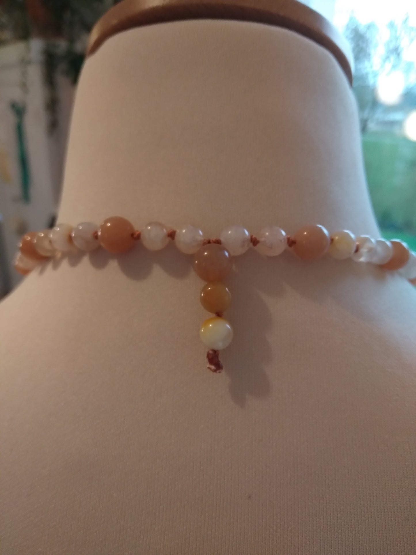 Mala en pierre de soleil et agate fleur de cerisier "Émergence"